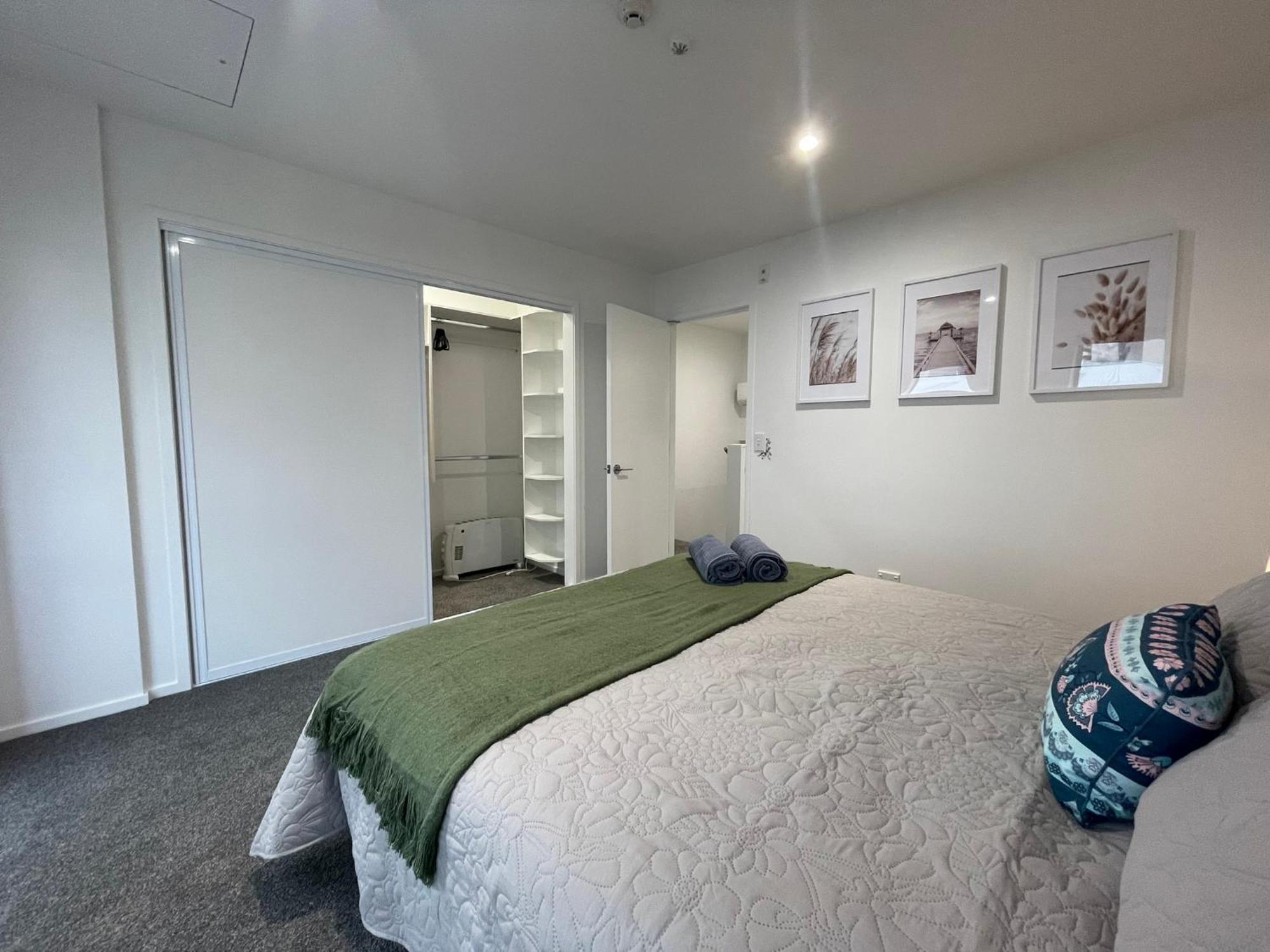 Luxury Cbd 2 Bed Near Riverside Market Free Parking! 크라이스트처치 외부 사진