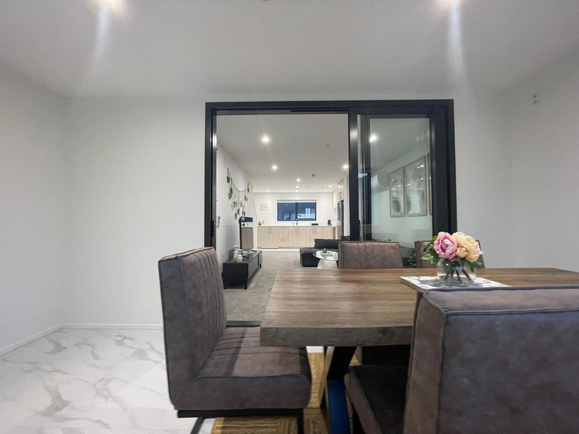 Luxury Cbd 2 Bed Near Riverside Market Free Parking! 크라이스트처치 외부 사진