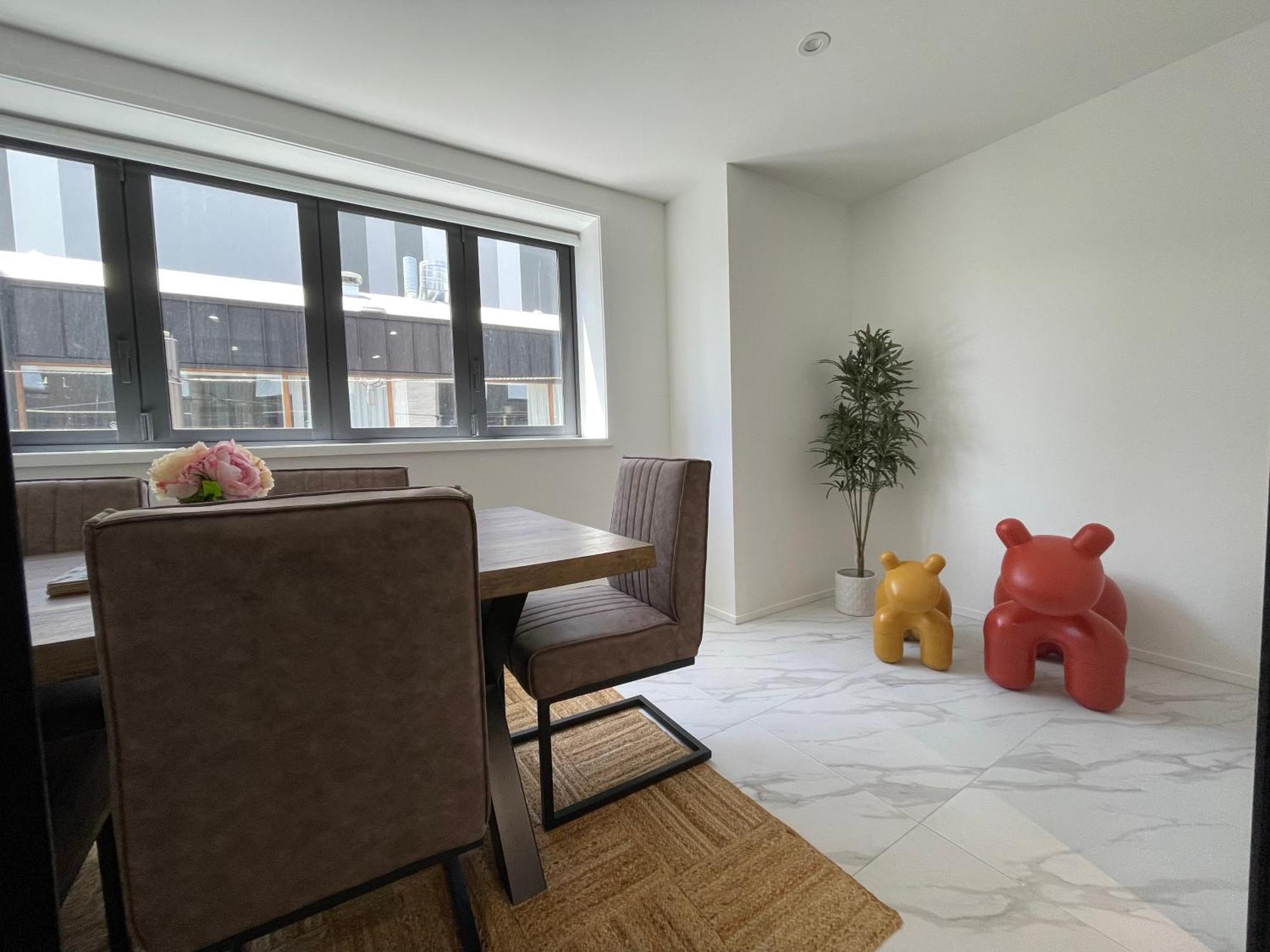 Luxury Cbd 2 Bed Near Riverside Market Free Parking! 크라이스트처치 외부 사진