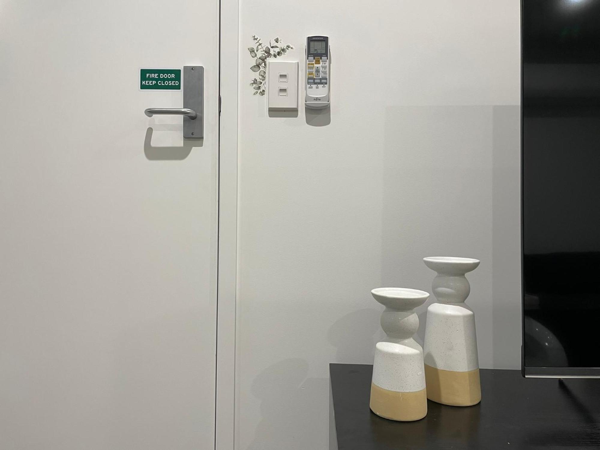 Luxury Cbd 2 Bed Near Riverside Market Free Parking! 크라이스트처치 외부 사진