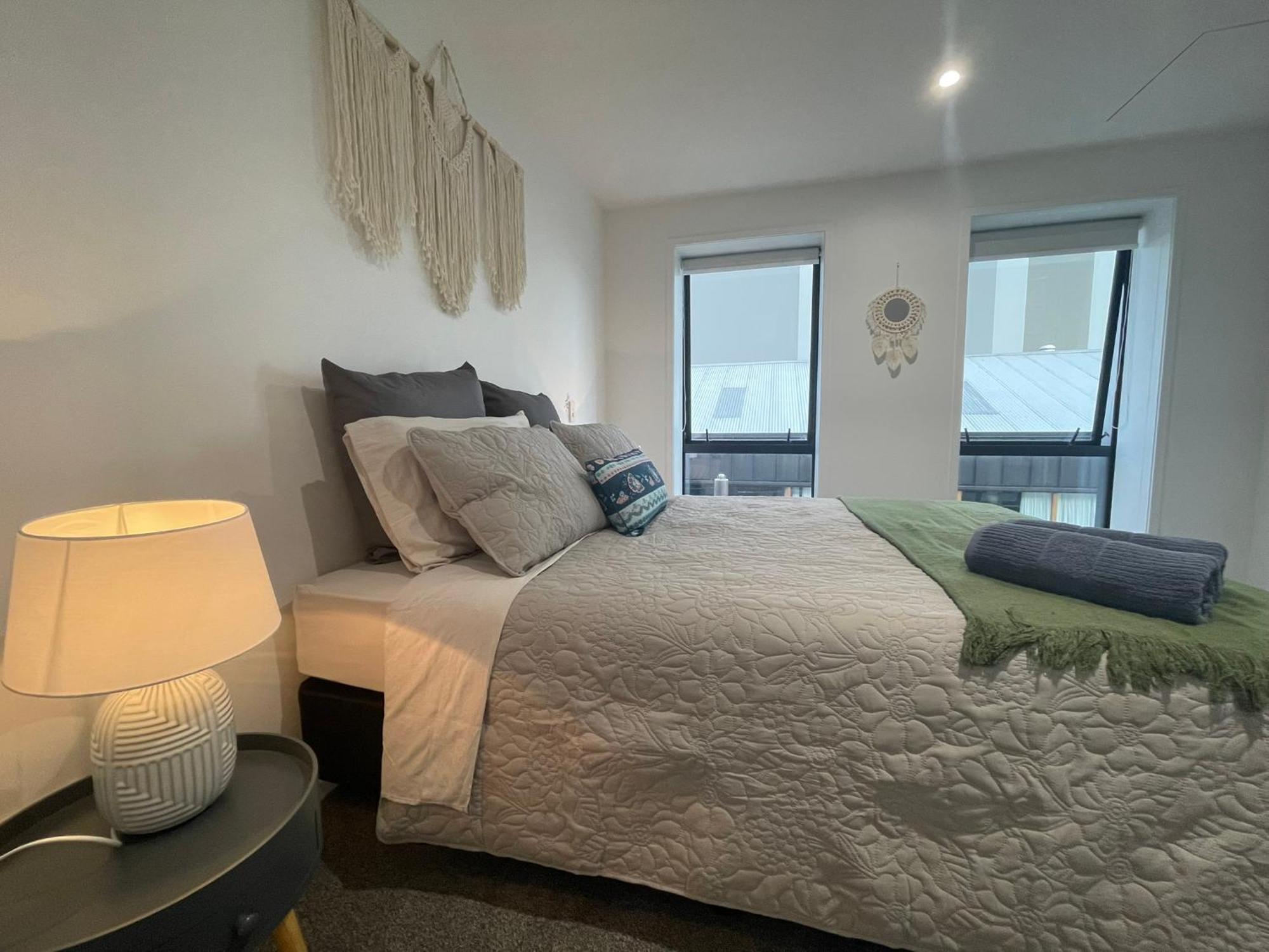 Luxury Cbd 2 Bed Near Riverside Market Free Parking! 크라이스트처치 외부 사진