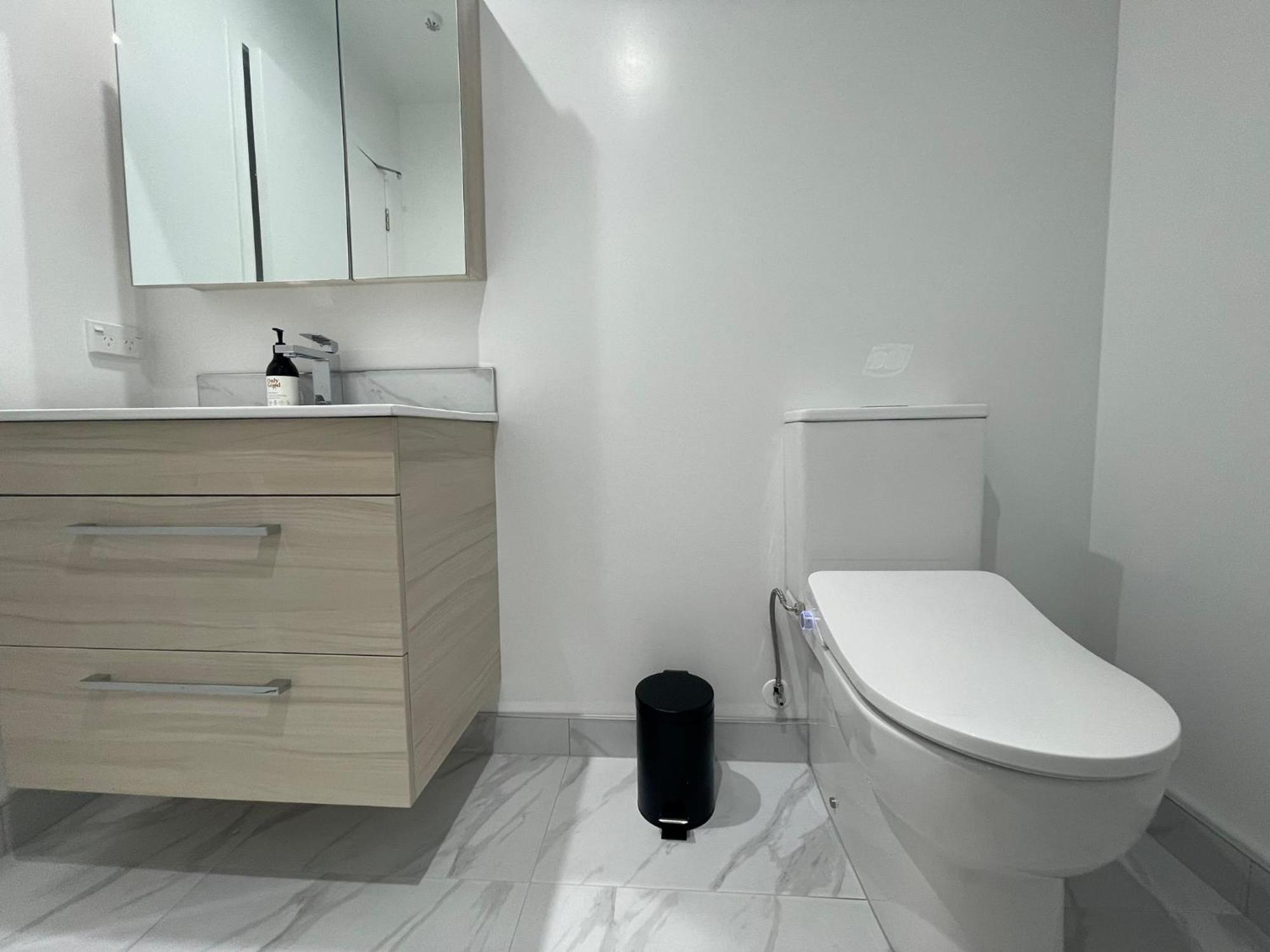 Luxury Cbd 2 Bed Near Riverside Market Free Parking! 크라이스트처치 외부 사진